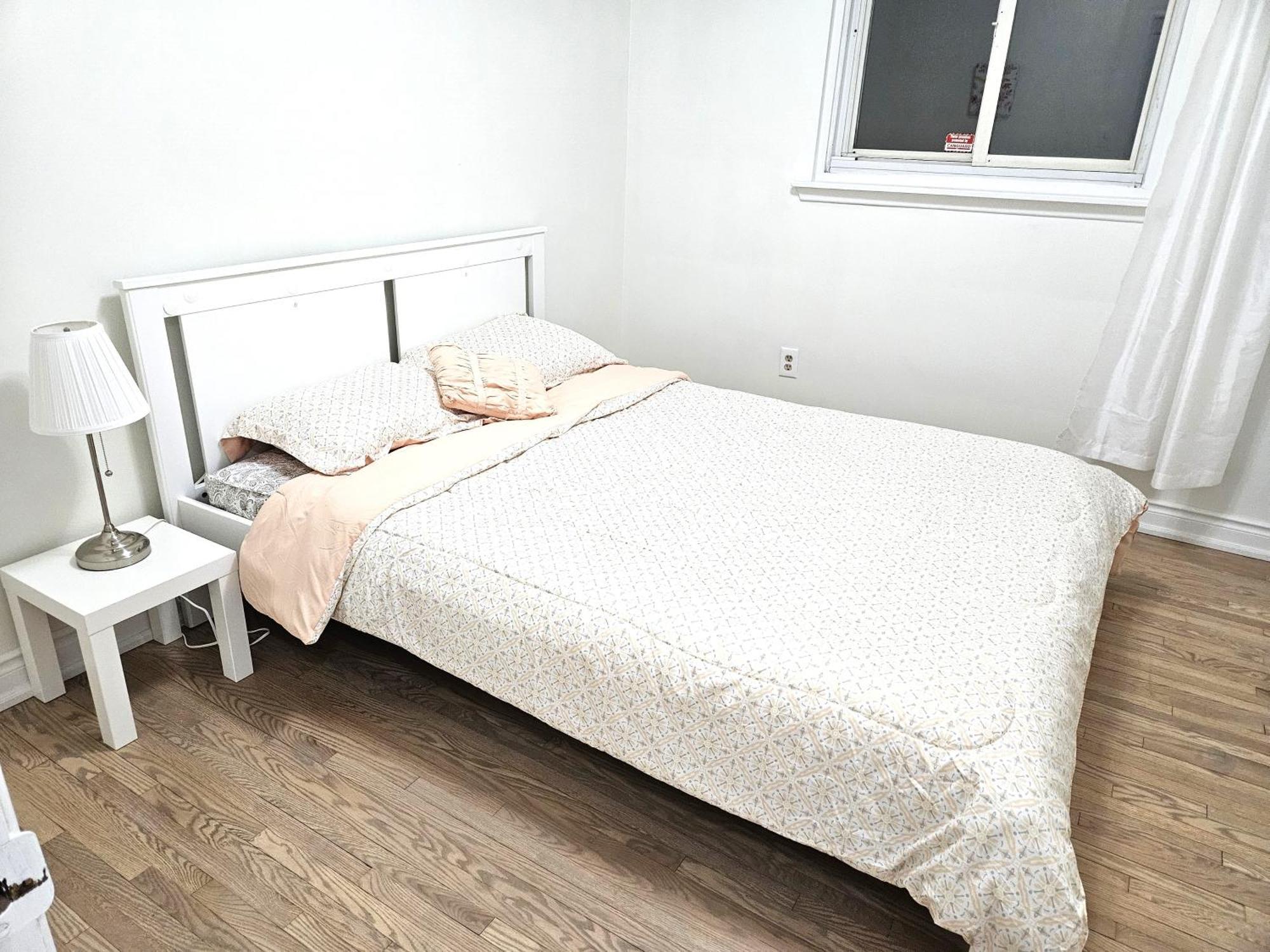 Charming Detached House Near The Airport Apartment Mississauga Ngoại thất bức ảnh